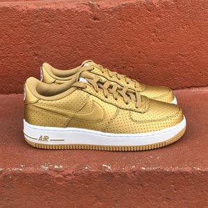 nike air force 1 lv8 metallic gold